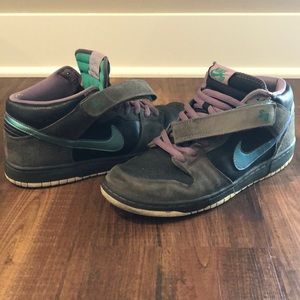 Nike SB Dunk Mid Northern Lights